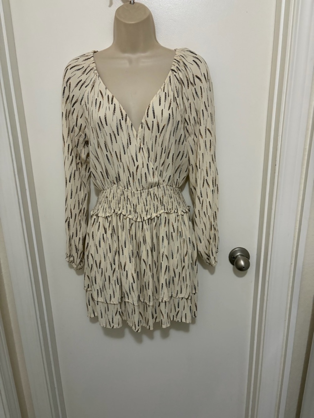 ILLA ILLA Cream Printed V-Neck Tiered Mini Dress